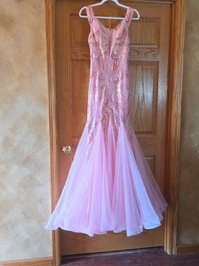 Faeriesty Pink Squence Formal Dress Size M